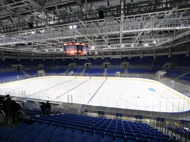 Крытые ледовые арены Крытые ледовые арены
