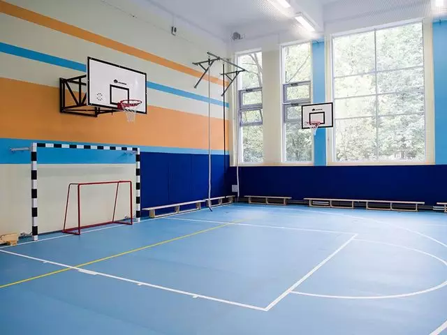 Физкультурный зал - площадь и оформление согласно СП Физкультурный зал - площадь и оформление согласно СП