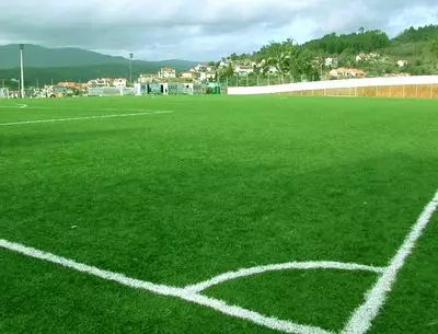 Футбольная искусственная трава