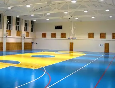 Укладка линолеума на пол